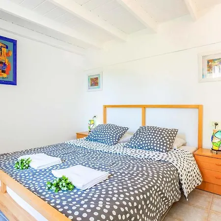 Casa Alfred Villa *